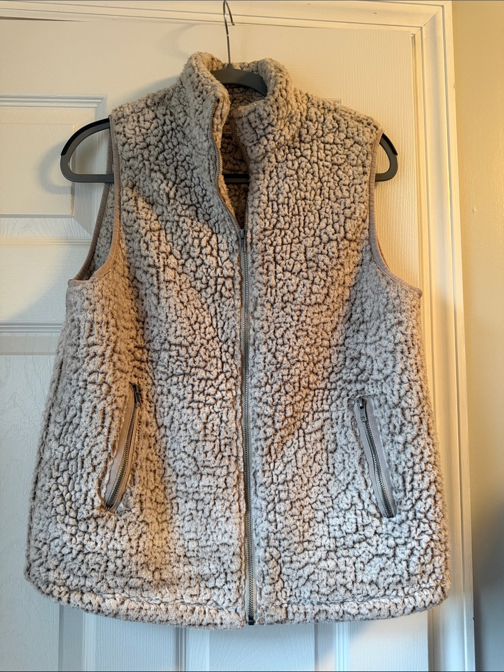 miami Cream Sherpa Zip-Up Vest